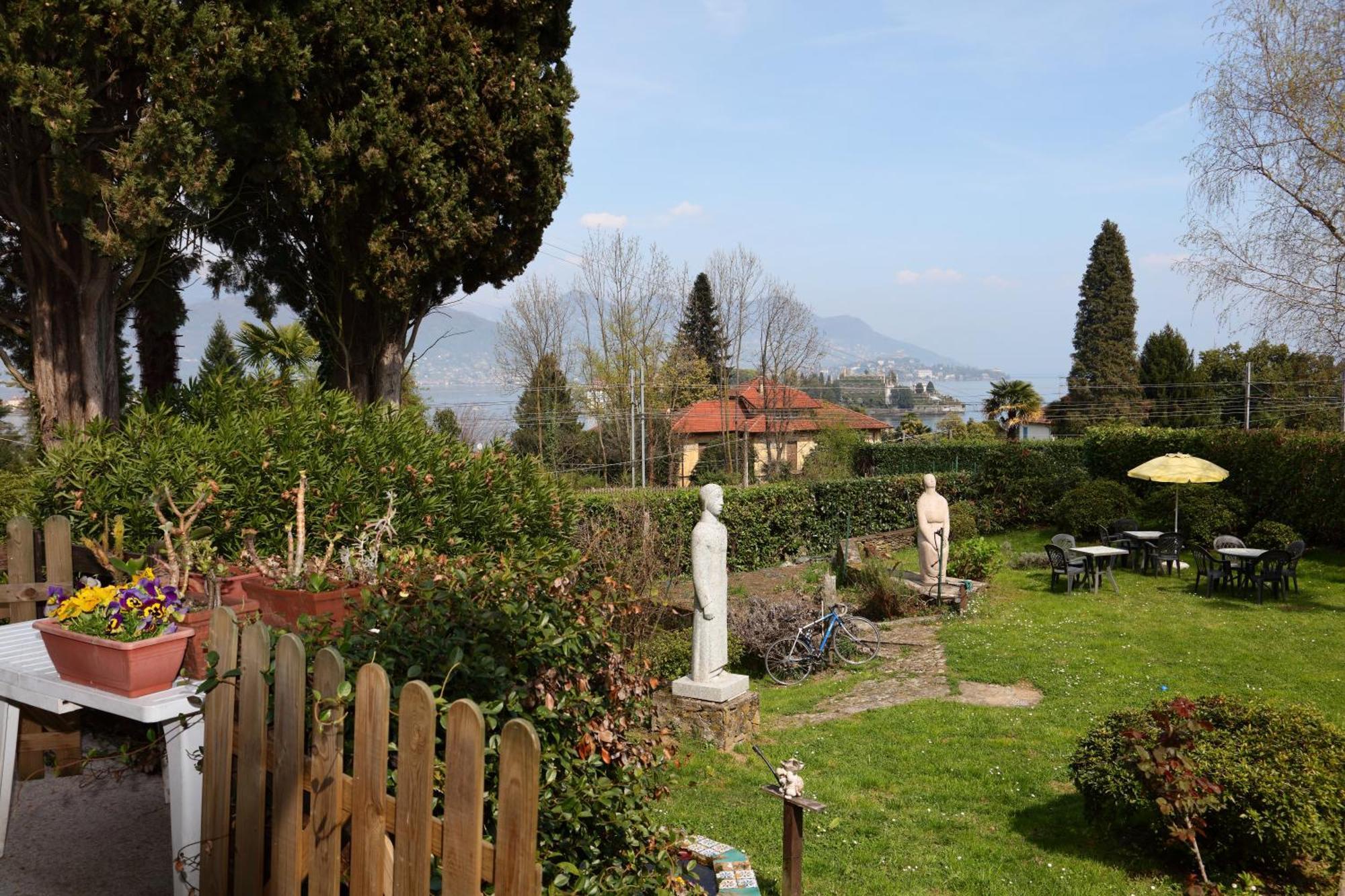 סטרסה Villa Lucciola מראה חיצוני תמונה